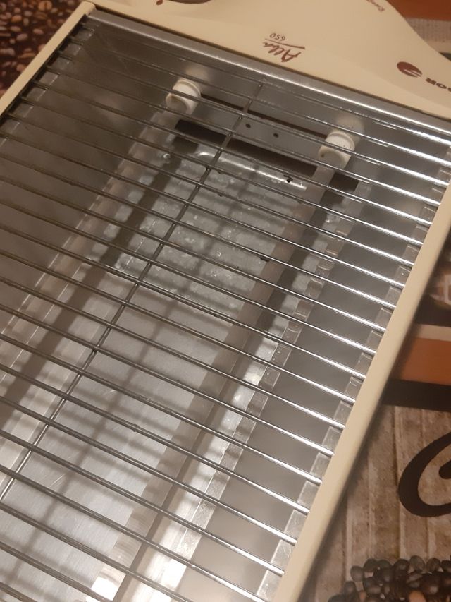 Calentador y tostador de pan vintage