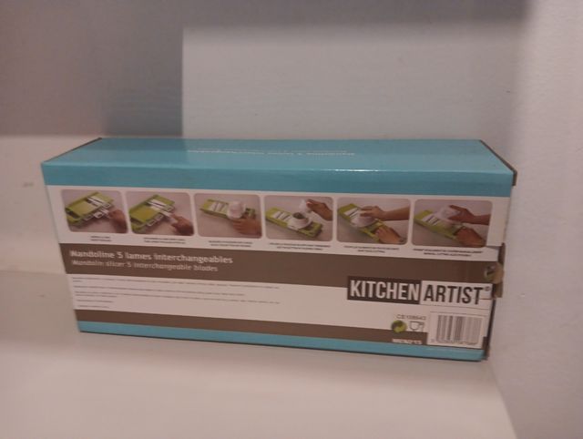 Mandolina da cucina con 5 lame diverse