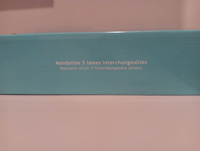 Mandolina da cucina con 5 lame diverse