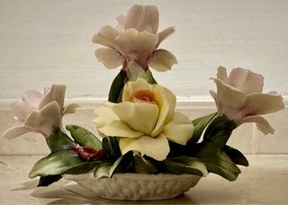 Composizione rose capodimonte stilart 