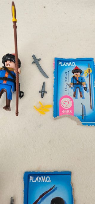 Playmobil 6 muñecos variados