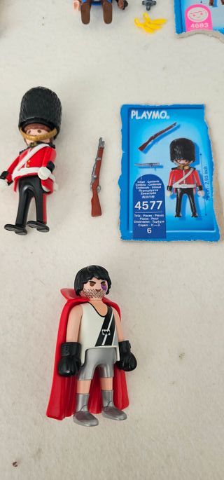 Playmobil 6 muñecos variados