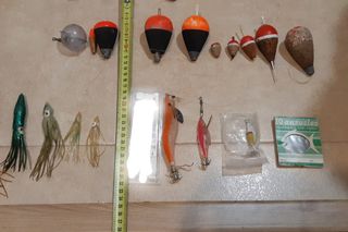 Lote de utensilios de pesca