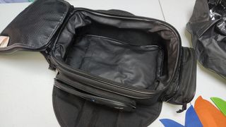 Mochila depósito moto con Imanes