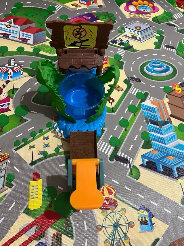 Pista hot wheels Monster truck