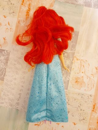 Muñeca Barbie princesa Ariel