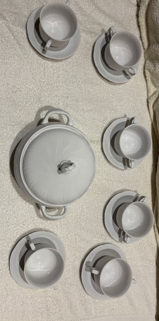 Juego de consome 14 piezas porcelana Allegro