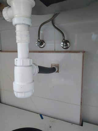 Fontanero rápido y eficaz.