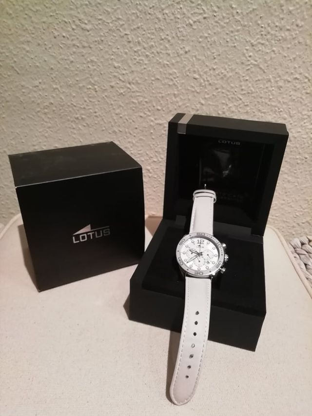 Reloj LOTUS mujer