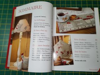 Rouge, passionnément... Broderie-Appliqué-Couture.