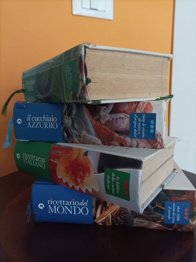 Manuali di cucina Giunti Demetra