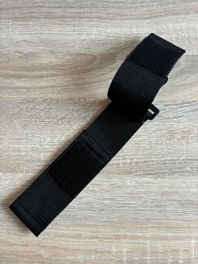 Tijeras de buceo con funda protectora