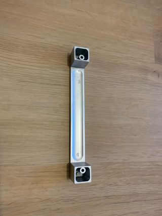 18 tiradores plateados de 16mm en muy buen estado