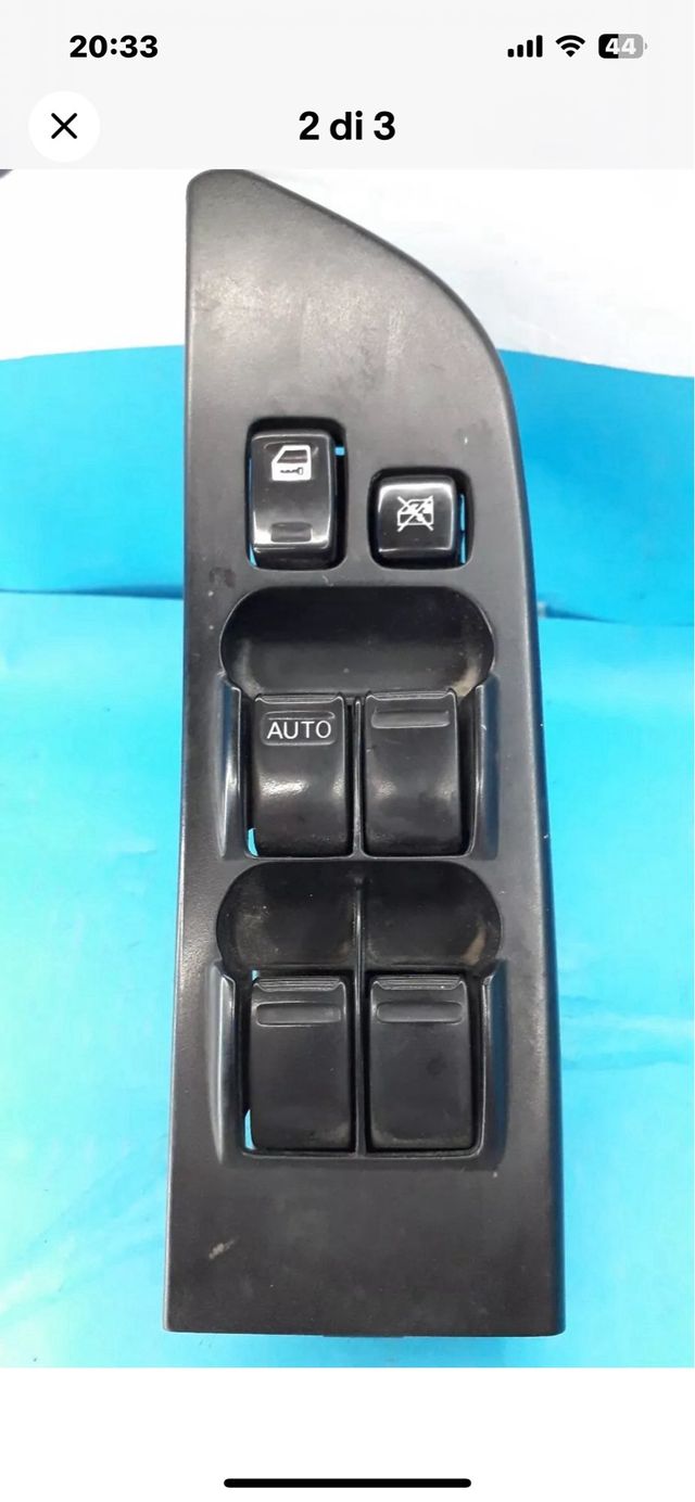 PULSANTIERA ANTERIORE SINISTRO NISSAN TERRANO