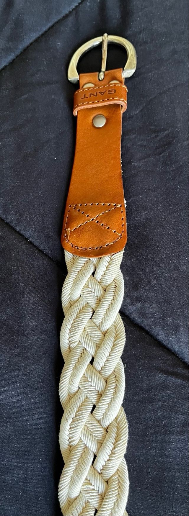 Cinturon blanco de la marca Gant