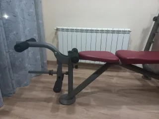 PRESS BANCA DE MUSCULACIÓN CON SOPORTES EXTRA