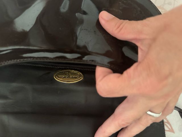 Zapato salon fiesta .Regalo del bolso a juego 150€