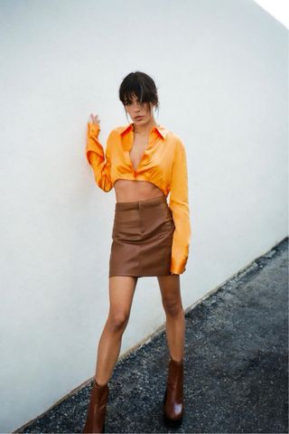 Falda efecto piel Zara