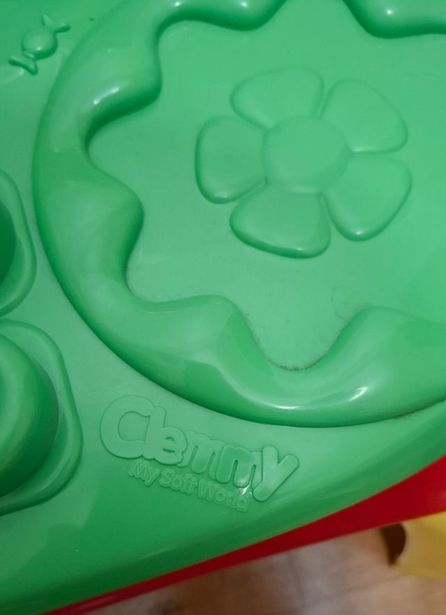 Soft Clemmy tavolo parco giochi