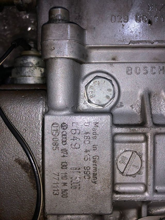 Pompa bosch per vw  2500 tdi