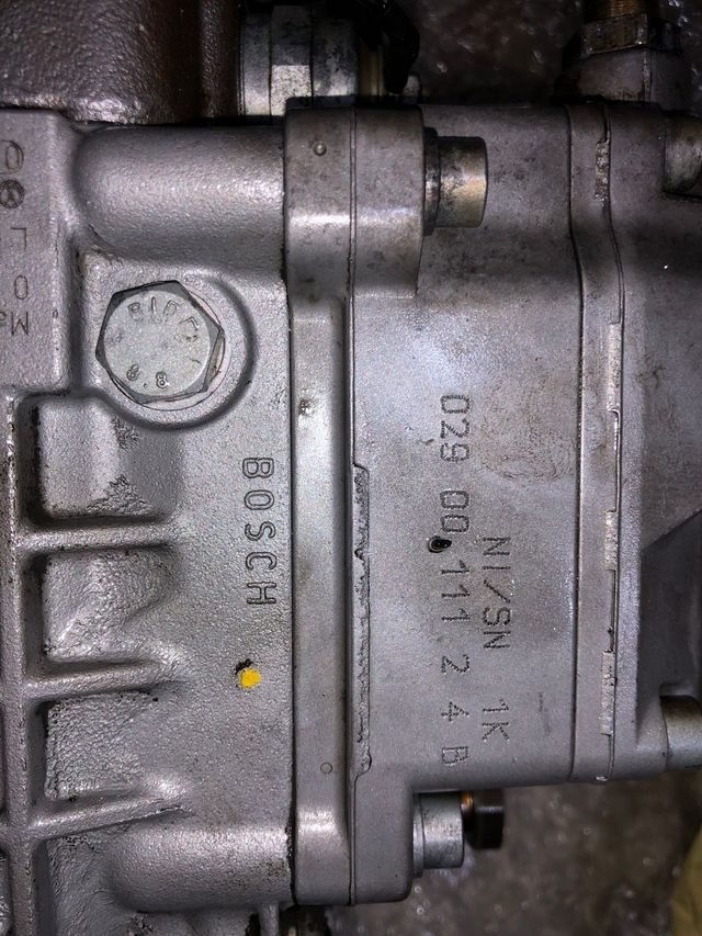 Pompa bosch per vw  2500 tdi