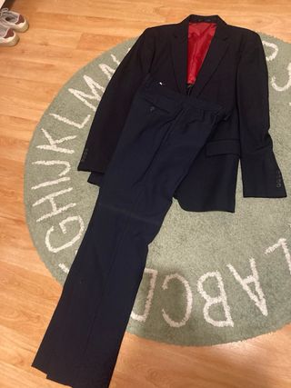 Traje azul marino zara lefties talla 40