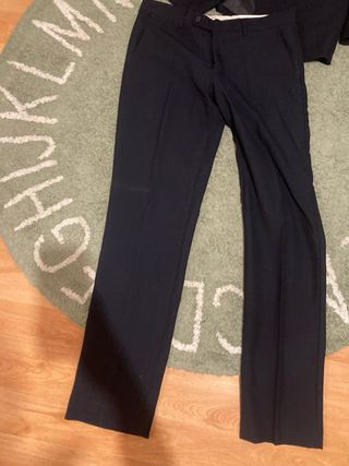 Traje azul marino zara lefties talla 40
