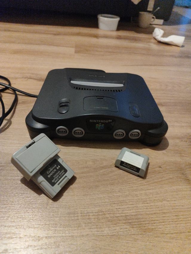 NINTENDO 64