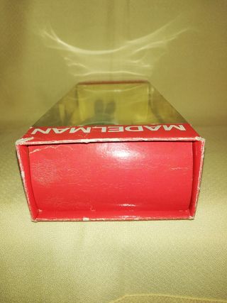 Madelman altaya sanitario médico