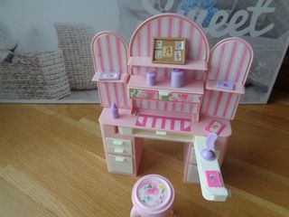 Barbie 2 en 1 - Tocador - escritorio vintage