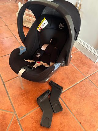 Sillita MUTSY COMPLETA + capazo CYBEX