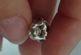 Charm Stitch Pandora 
Precio negociable 
