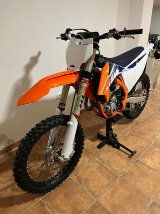 KTM 250 SX-F 2022