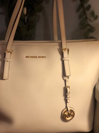 Bolso clásico de Michael Kors