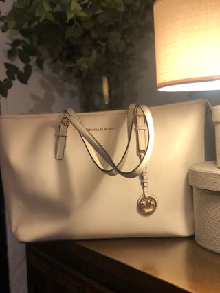 Bolso clásico de Michael Kors
