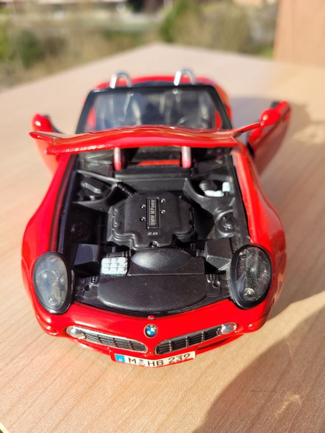 BMW Z8 escala 1/24