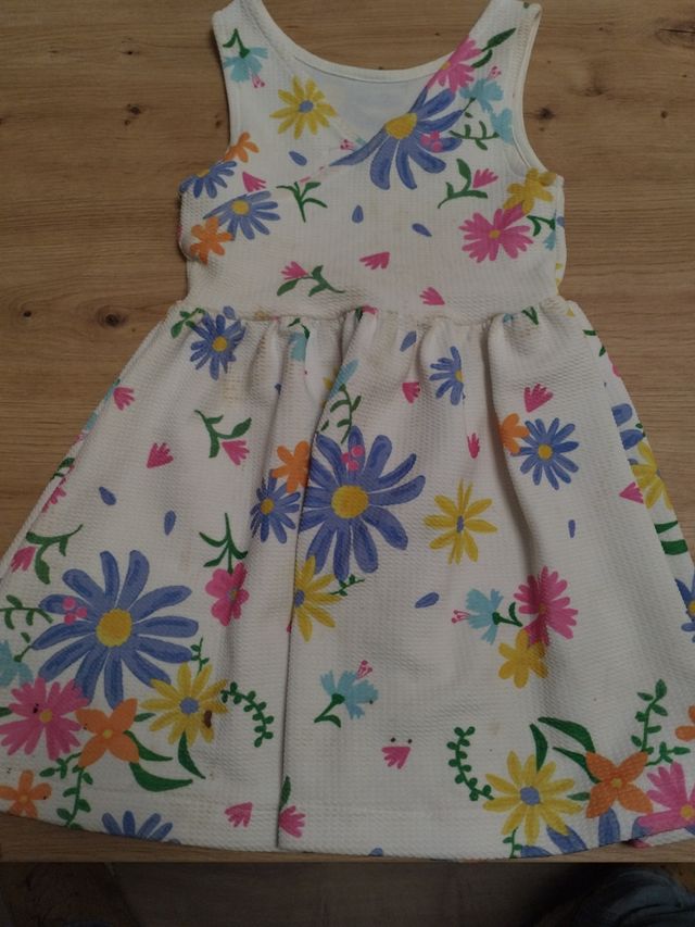 Vestido niña de Sfera blanco con flores