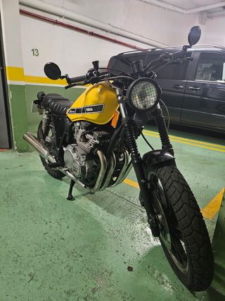 Yamaha XJ 750 seca