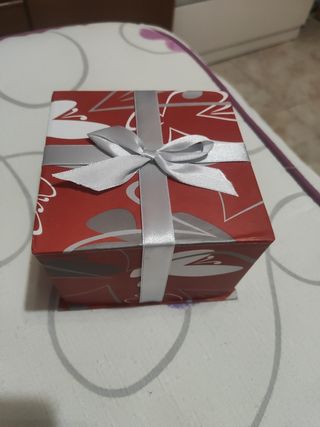 Reloj nuevo de titanio