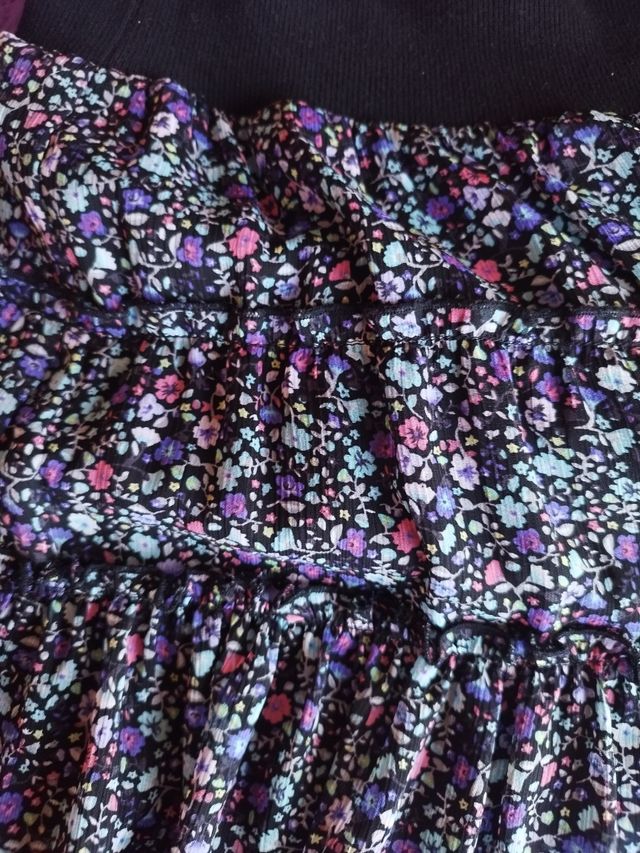 Minifalda de flores H&M talla 38