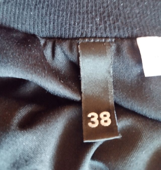 Minifalda de flores H&M talla 38