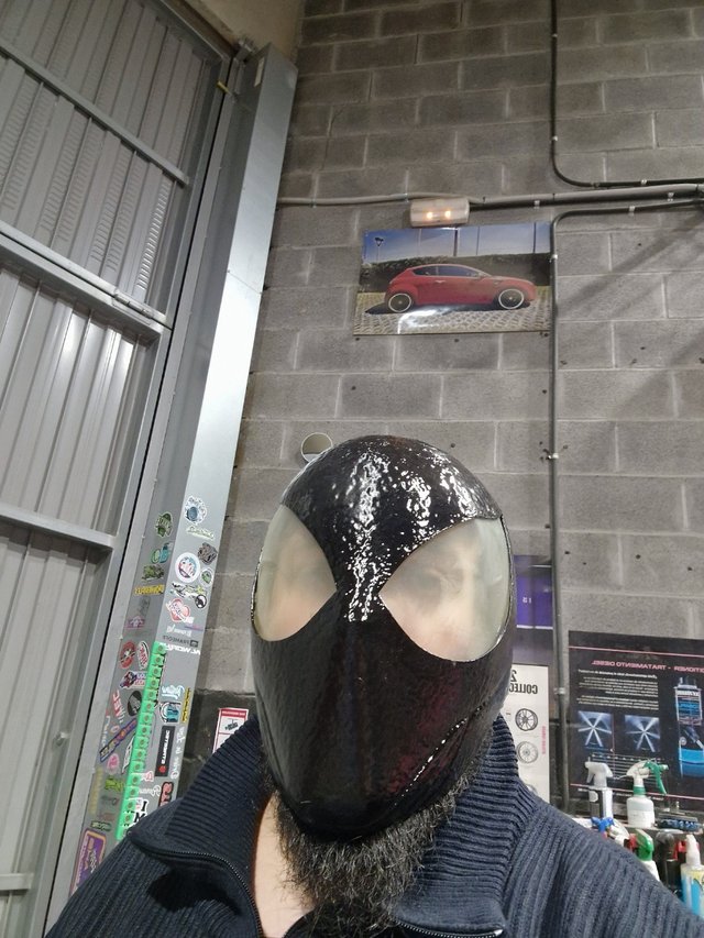 Mascara spiderman black suit