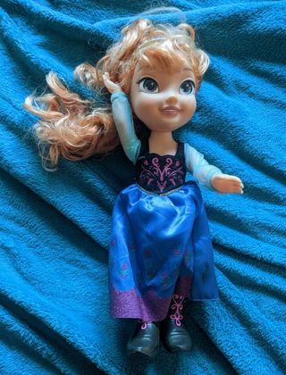 Muñeca Disney Frozen Anna