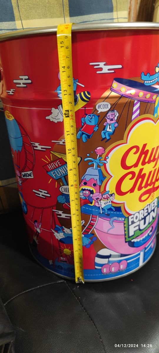 Cubo metálico chupachups