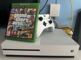 XBOX ONE Series S