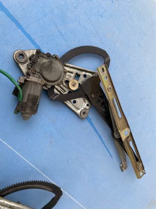 MOTORES TIJERAS ELEVALUNAS VENTANILLAS R129 SL