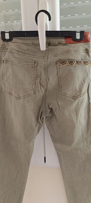 Pantalón desigual mujer 