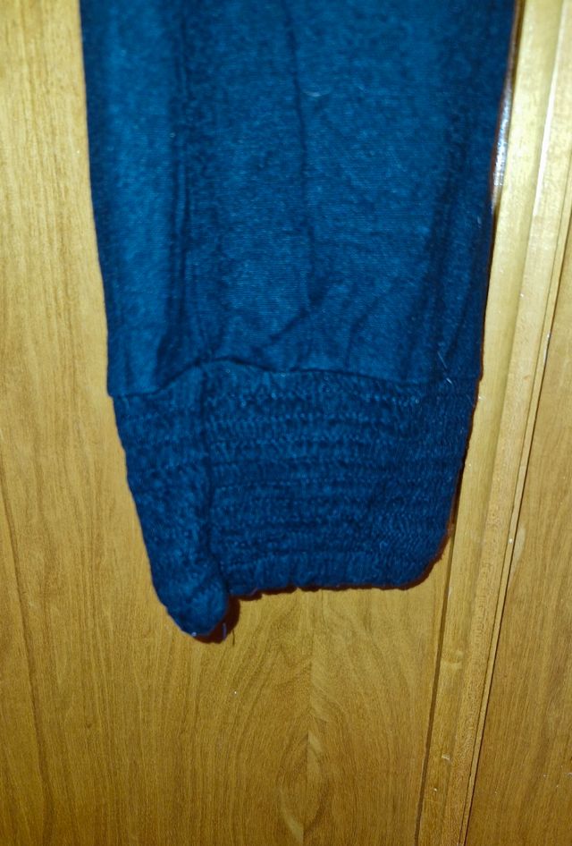 Mono harem negro palabra de honor