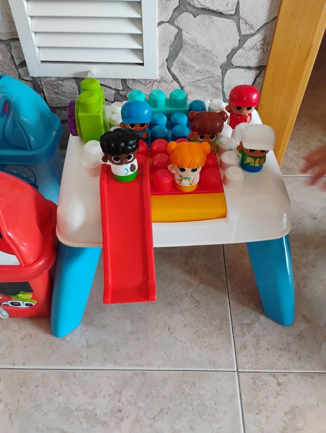 LOTE MEGA BLOCKS-NUEVO DE EXPOSICIÓN!!