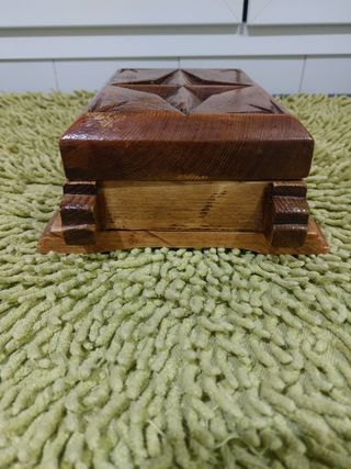 JOYERO DE MADERA TALLADO